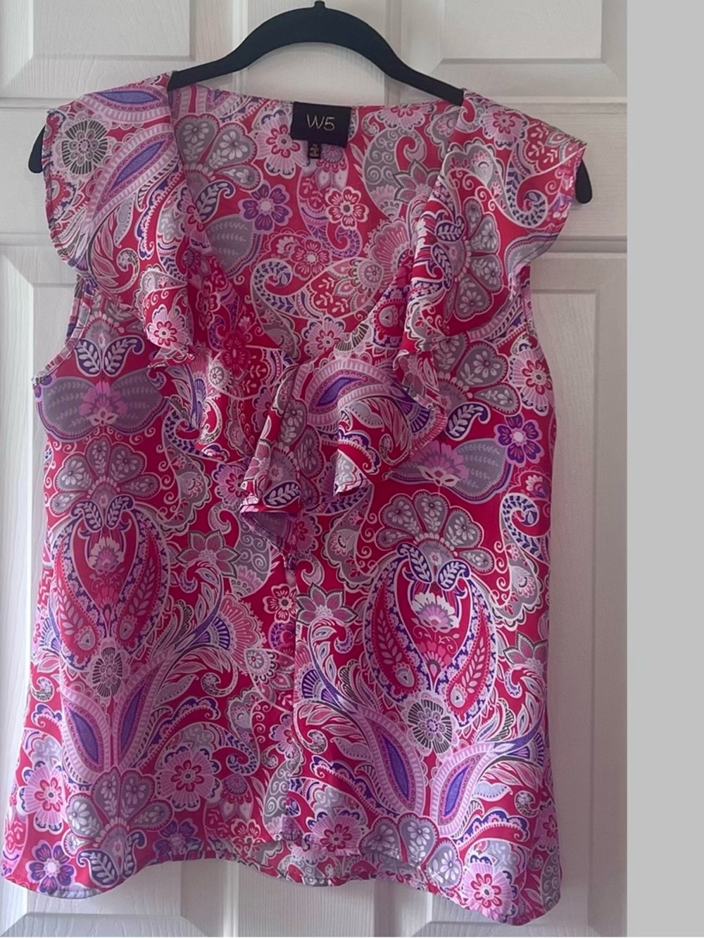 W5 Pink & Purple Paisley Ruffle V-Neck Camisole